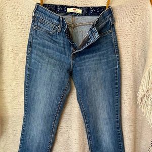 Levi’s 525 perfect waist straight leg jeans